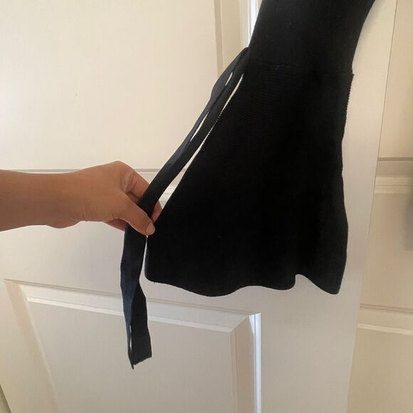 Venus Women's Blouse Black Tshirt Long Bell Sleeves Top Sweater Size S - Picture 4 of 10